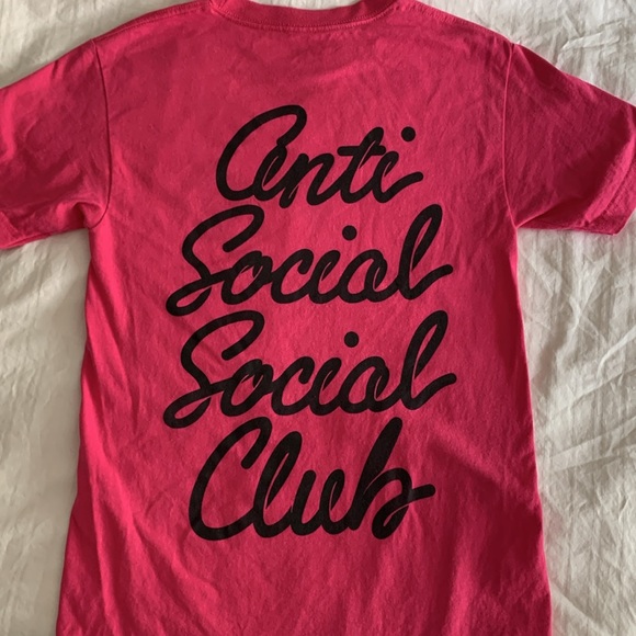 Anti Social Social Club tshirt in pink - Picture 2 of 2